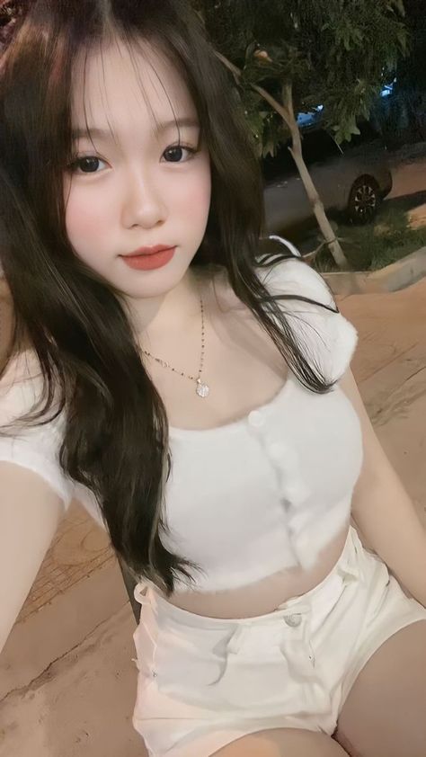 官场激情滑腻乳胴体